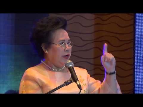 Binay should face Senate, answer corruption allegations—Miriam Santiago