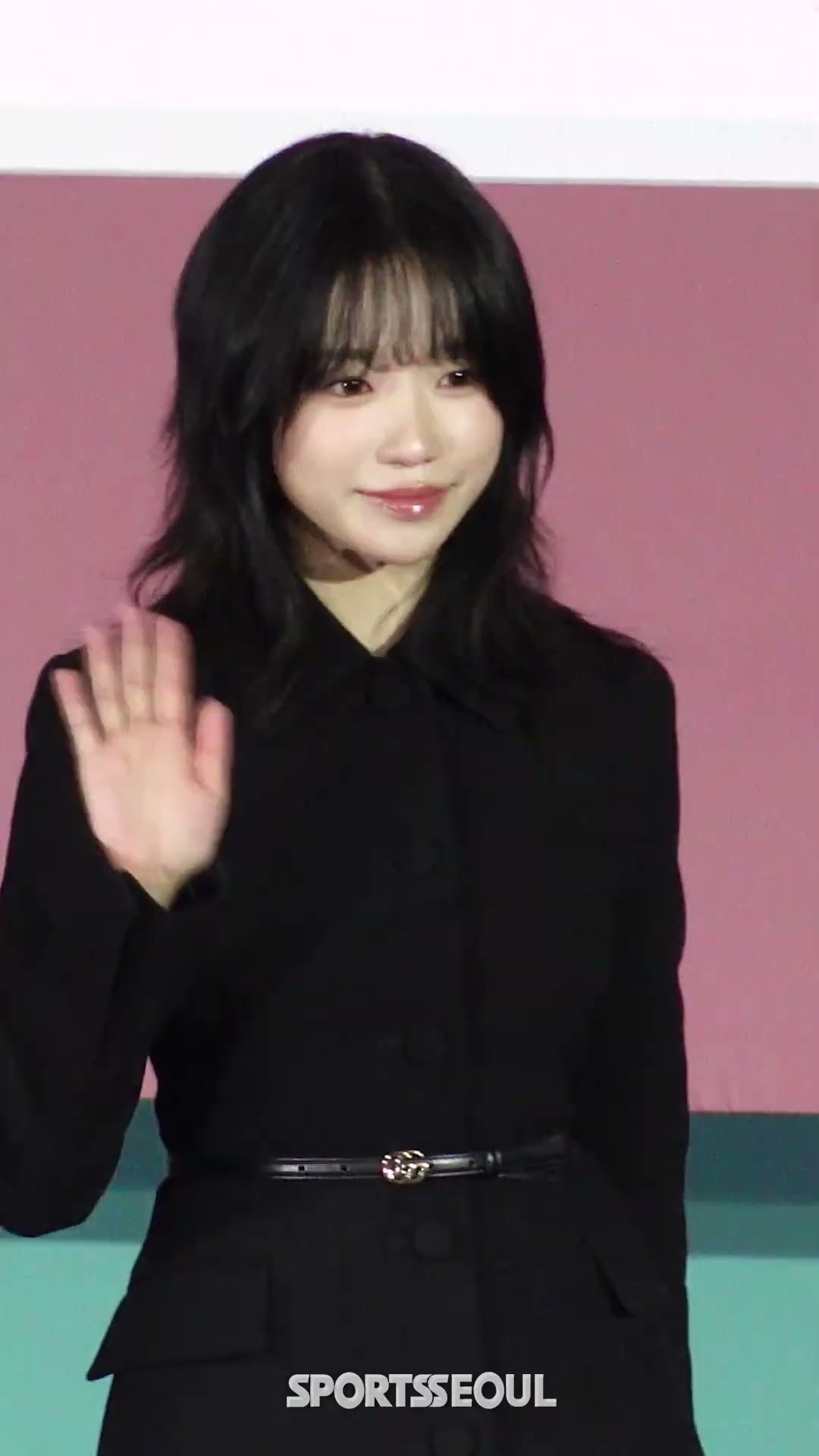 조유리, 아이돌→배우 '쪼율 미모 폭발' #오징어게임2