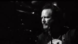 Pearl Jam - Masters of War (Bob Dylan cover) перевод субтитры