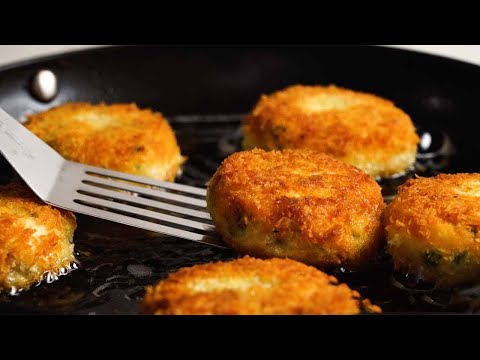 Video: Hoe Gepaneerde Viskoekjes Te Koken