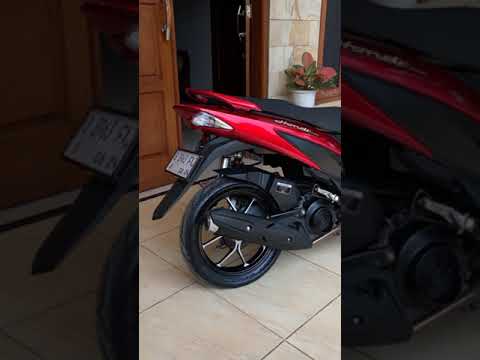 Video: Kymco Yager GT 125i / 300i, uji (perbedaan dan penumpang)