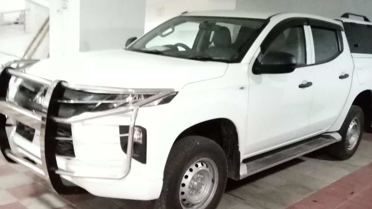 Mitsubishi L200. Fuse box location. - YouTube