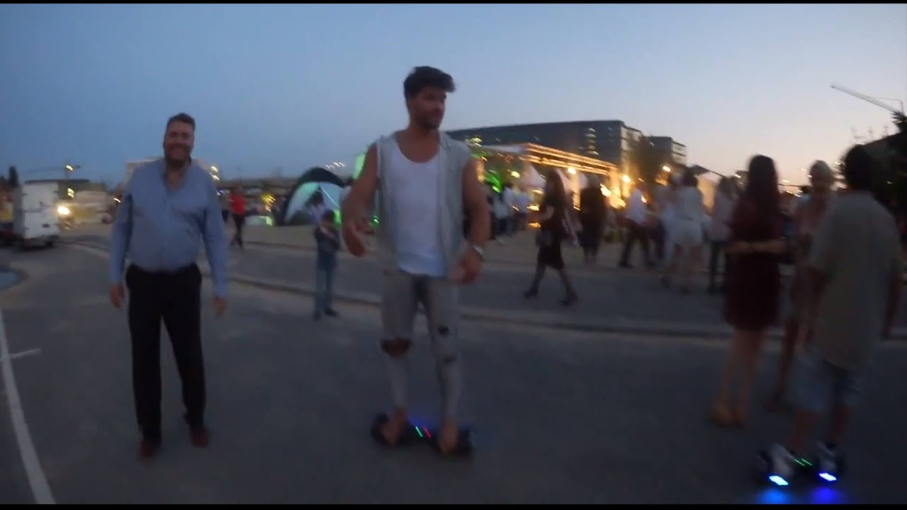 electric scooter uk Vlog #1 - Fashion Week, Hoverboard (Smart Electric Scooter)