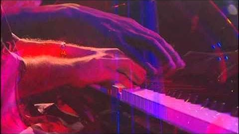 Light At The Edge Of The World - Santana [Live]