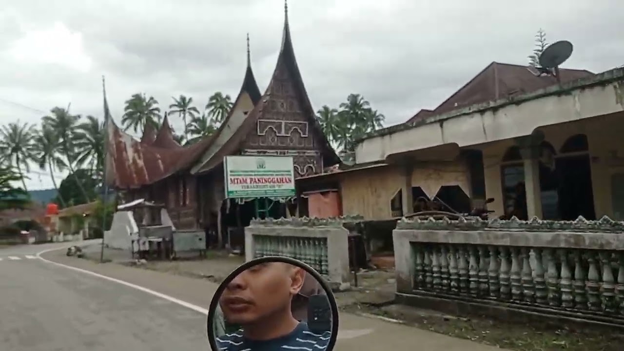 Suasana Pagi di Kampung Halaman 
