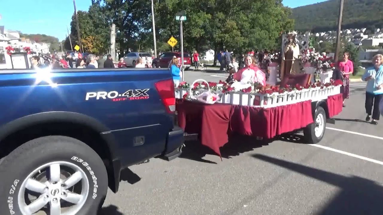 Shower of Roses, Procession, Our Lady of Mount Carmel Church