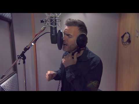 Gary Barlow and the cast of The Girls perform &#039;Sunflower&#039;