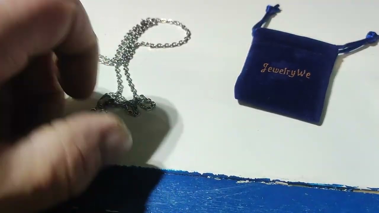 JewelryWe Schmuck Herren Halskette Edelstahl Retro Punk Rock Kreuz Anhänger, Richtig gut Kette!