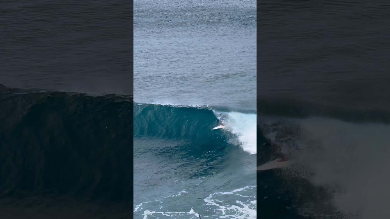 Surfer sick inside barrel 🔥🌊