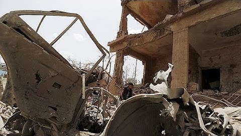 Saudi-led strikes target Houthi strongholds in Sana