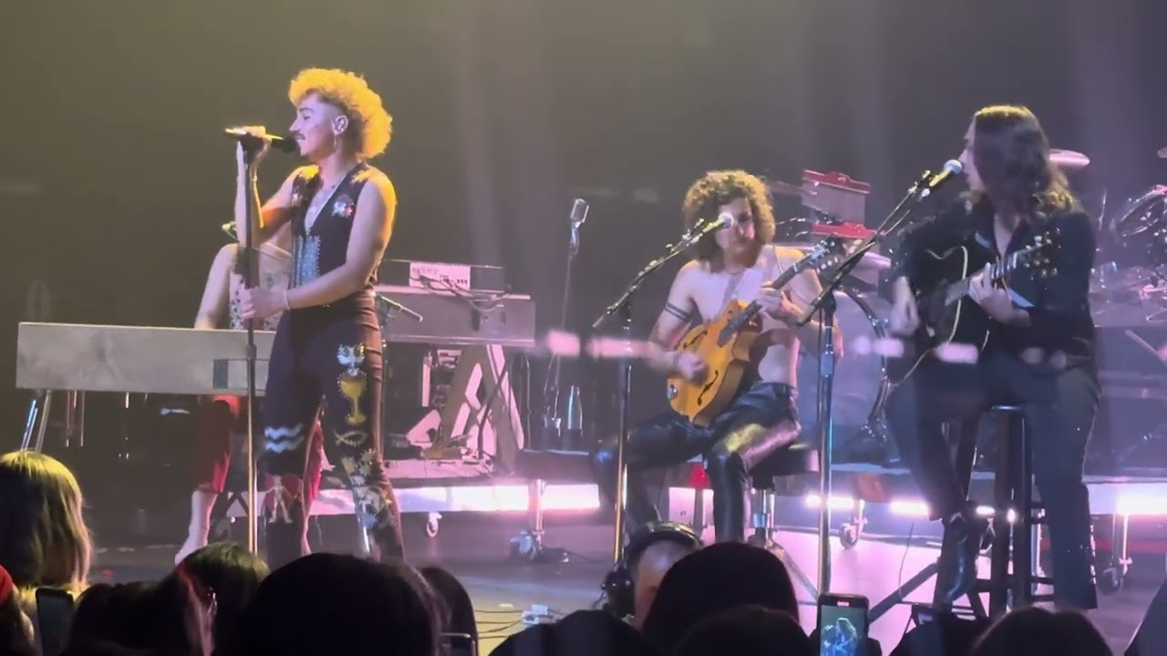 Greta Van Fleet @ WinStar Casino 8/8/24 - Black Smoke Rising