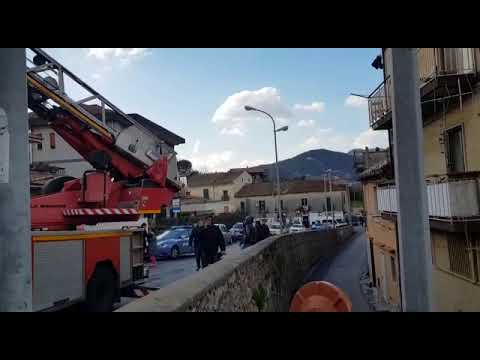 Paura a Salerno, fuga di gas in un'abitazione Parte 2