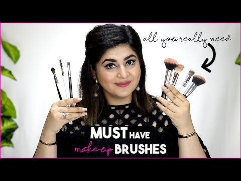 Ep.2 - 8 MUST- HAVE MAKE-UP BRUSHES FOR BEGINNERS | GLOSSIPS
