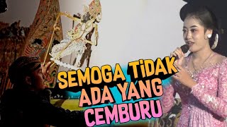 Niken Salindri Diam-diam memantau Sinden Ini Gandrung Masda Akbar