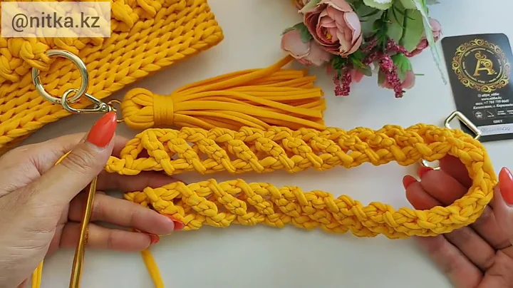 You haven't crocheted such a handle for handbags yet