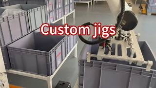 Custom Jigs Palletizing Plastic Bins | Automated Robot Handling System