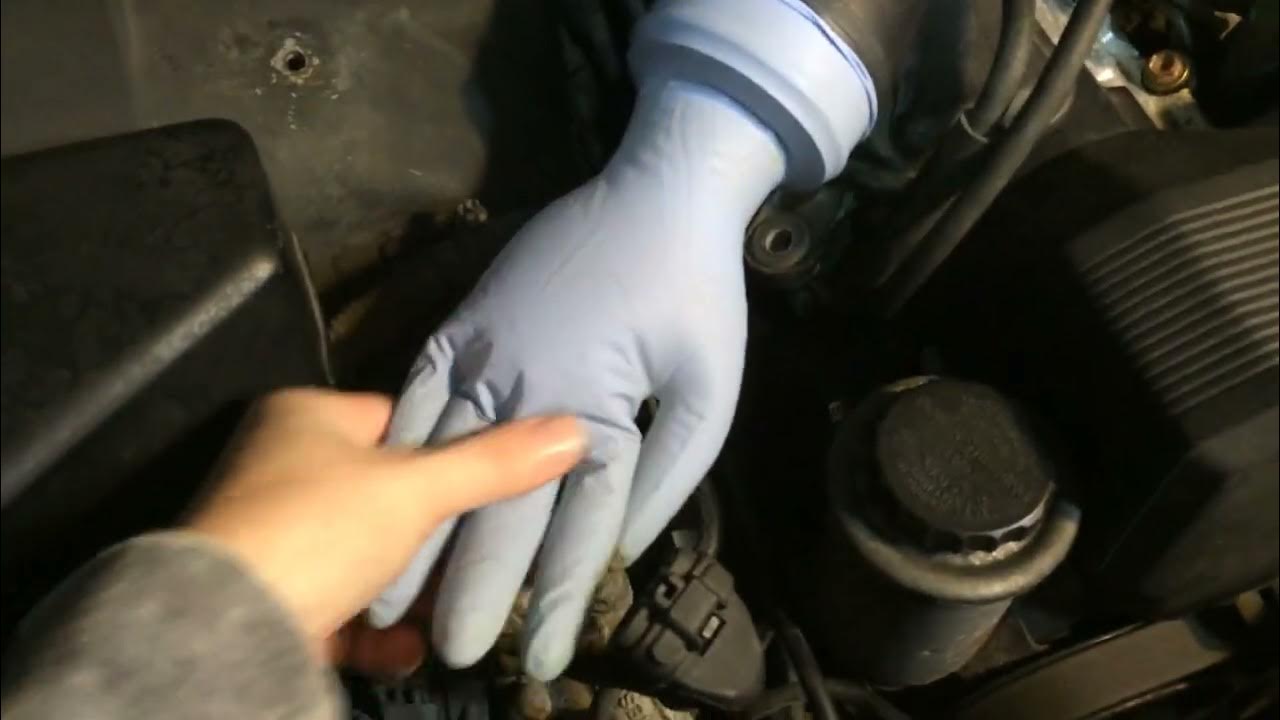 Vacuum leak testing with homemade equipment (glass bottle, cigar