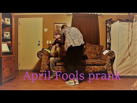 april-fools-prank-on-girlfriend