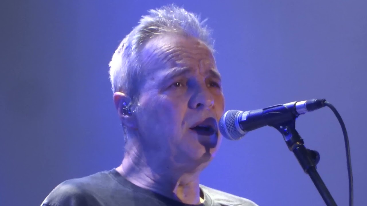 HOMBRES G (DAVID SUMMERS): "TEMBLANDO" (1st encore/1er bis)-Santander (SPAIN)-Tuesday,10 August 2021