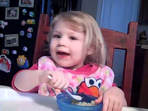 2 year old rocks out to Tom Petty (better than Jerry McGuire!)
