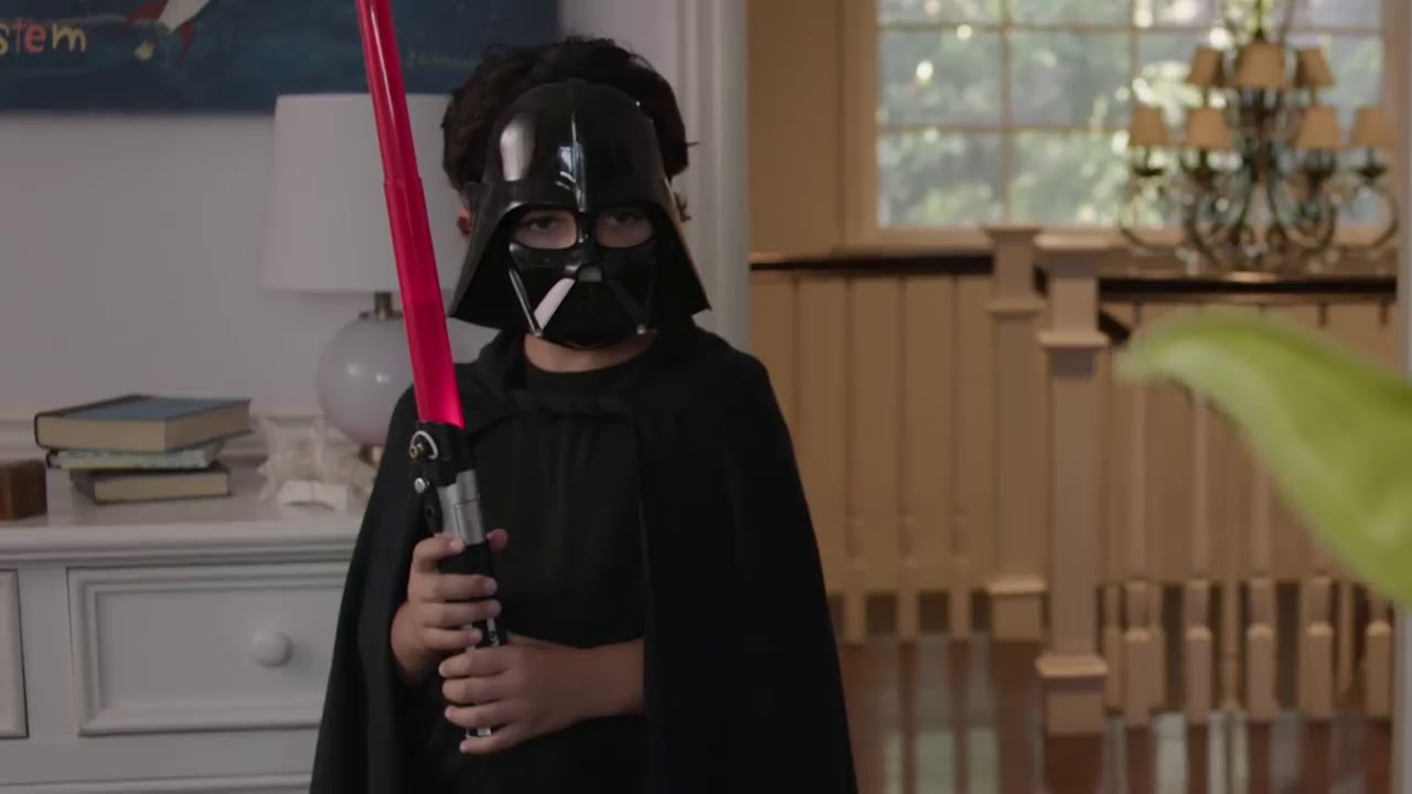 Star Wars Yoda Mask Electronic Saber Official Spot