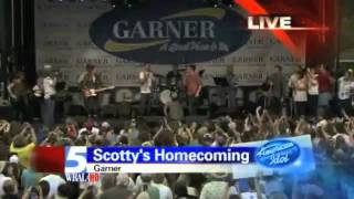 Josh Turner surprises Scotty McCreery on his stage YouTube Videos