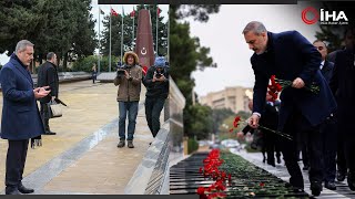 Dışişleri Bakanı Fidan Haydar Aliyevin Mezarını Türk Ve Azerbaycan Şehitliklerini Ziyaret Etti