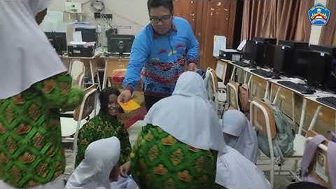 Micro Teaching untuk Tugas Bimtek Informatika 2023–(Penggunaan Flowchart dalam berfikir Algoritmik)