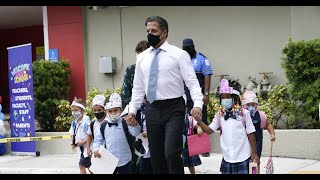 Alberto Carvalho head of Miami Dade schools is likely pick for L A