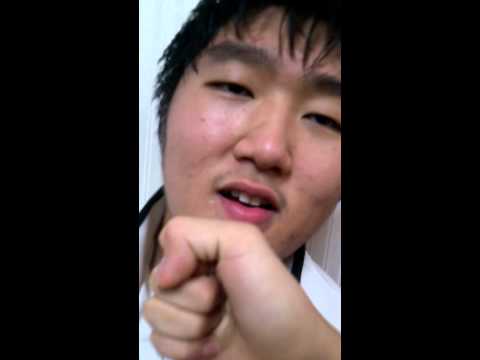 개쩌는배게싸움ㅋㅋ