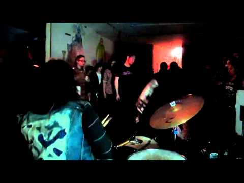 Unstoppable Death Machines + Rudy Savage cover Black Flag - Fix Me @ The Silent Barn