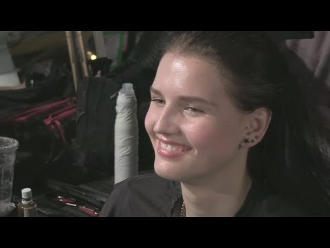 Rag & Bone: 90s Supermodel Looks at New York Fashion Week Backstage | Spring/Summer 2013 | FashionTV