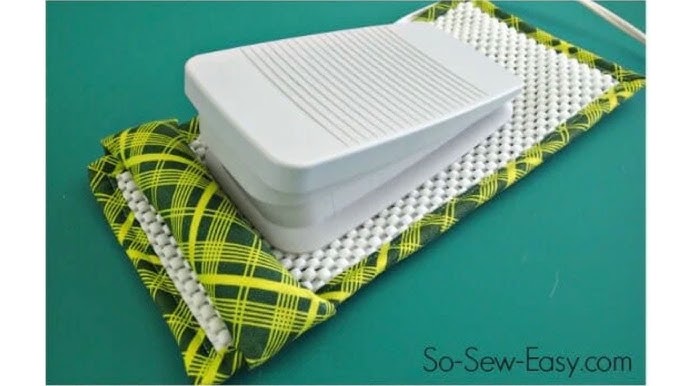 How to make a non slip sewing machine pedal mat! 