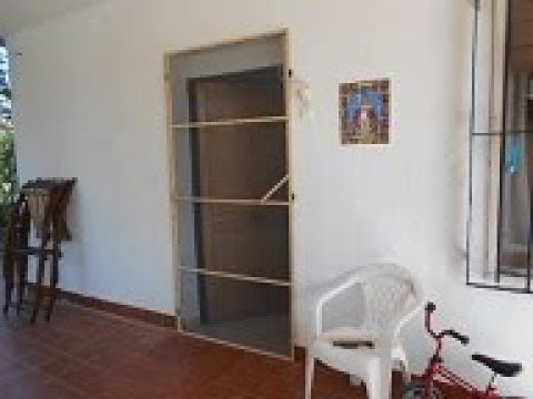 suave mano Definitivo Puerta mosquitera barata para casa de campo. - YouTube