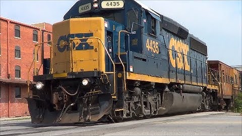 Happy Little Engine With His Caboose CSX D744 Local Lima Ohio Chessie B&O Caboose