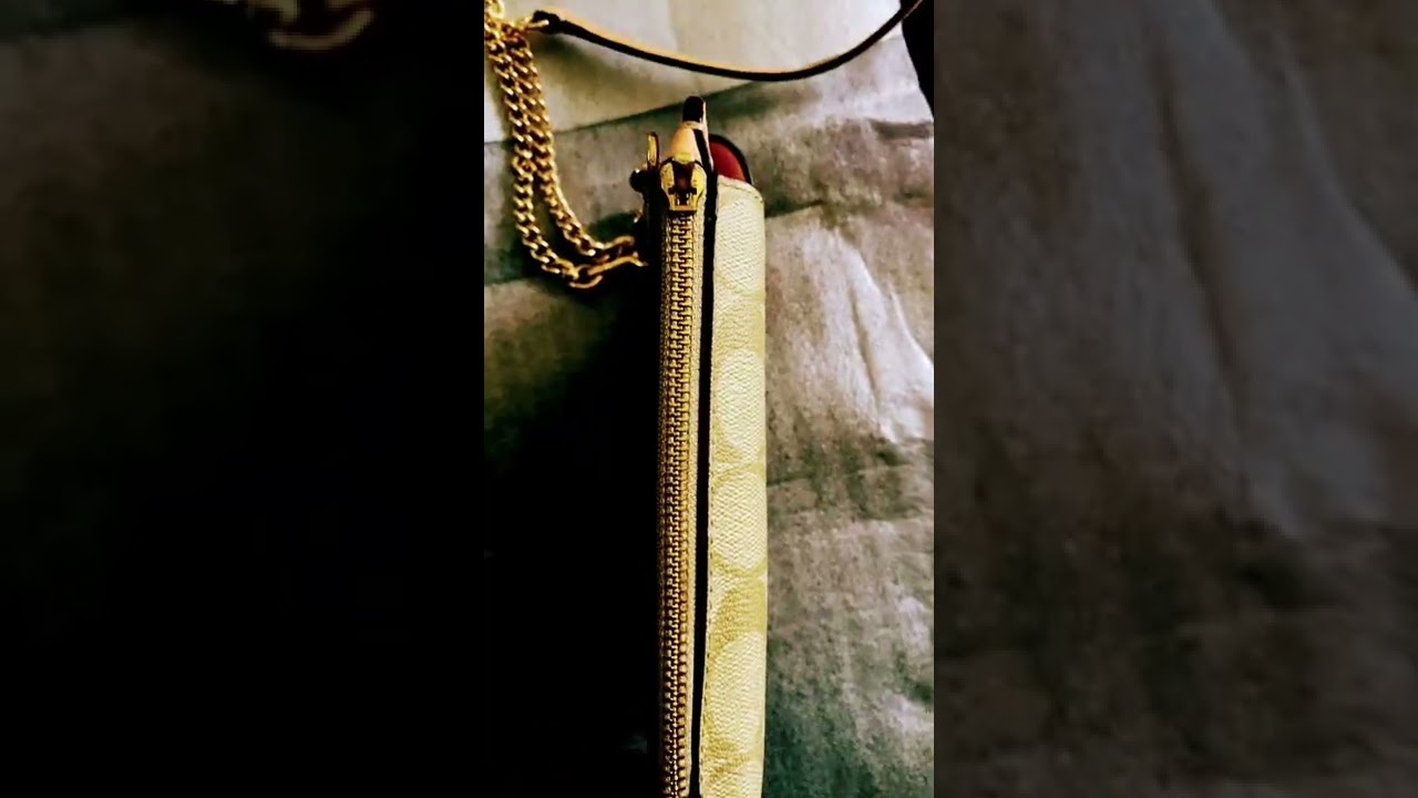 COACH SIGNATURE CROSSBODY PHONE CARRIER ~C7397