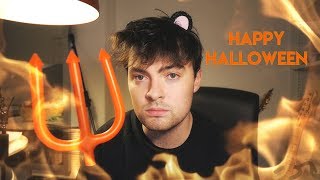 Video voorbeeld van "Another Halloween Closer to the Grave - a song by ollie mn (the internet's SPOOKIEST swamp boy)"