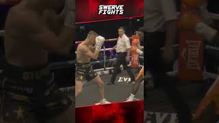 Buatsi Maintains the Distance with His Punches #shorts