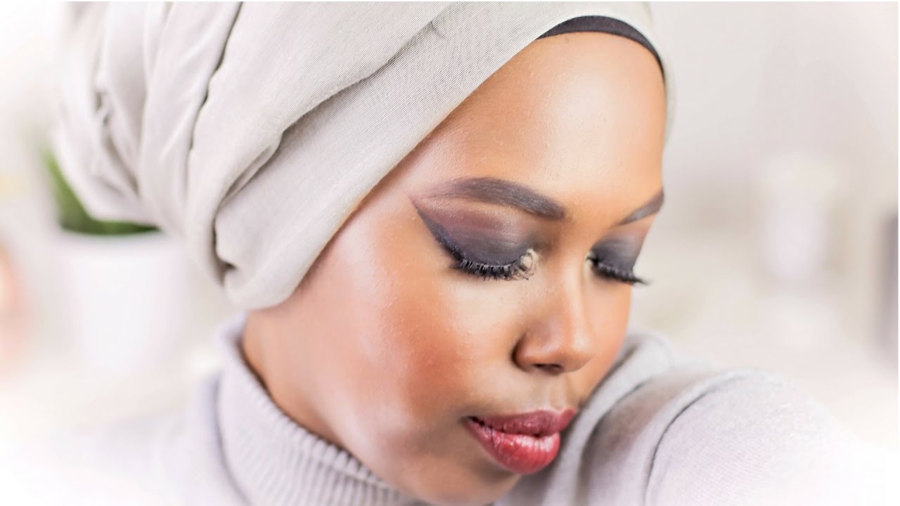 HOW TO:  CLASSIC SMOKEY EYE | I AM YASMIN