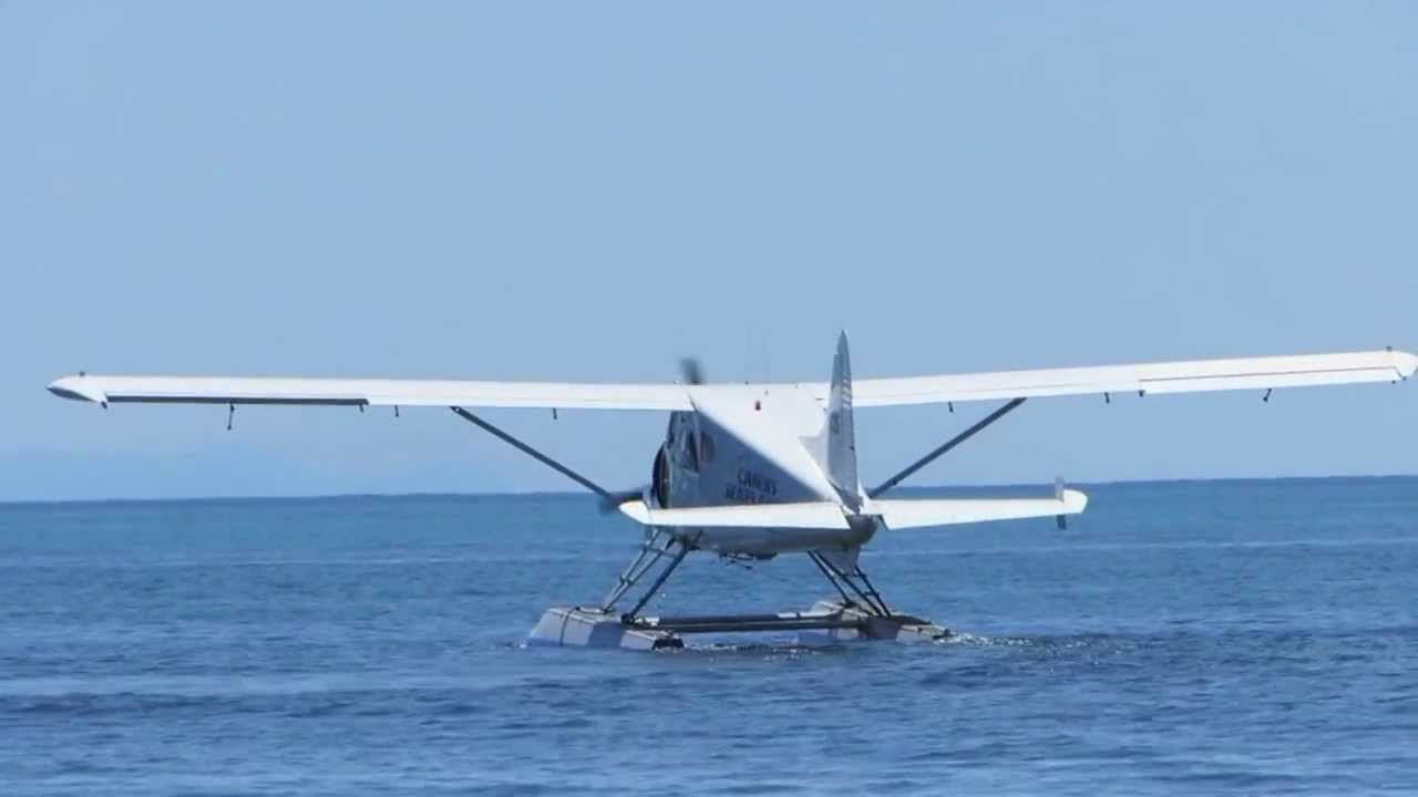 Dehavilland DHC2 Seaplane Take-Off