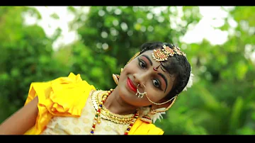 THULASIKATHIR NULLIYEDUTHU | KANNAN ORU MALAKKAI | cover song dance | sivani