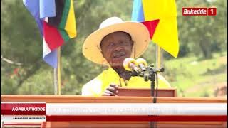 Agabuutikidde Museveni ayuguumizza Kazo ne Kiruhura asabye abaayo okumulabira ddala