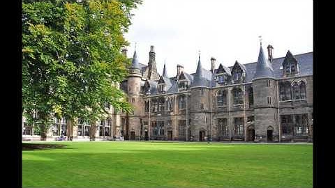 University Lecture Interrupted by sleeping studen Way To Go 2016