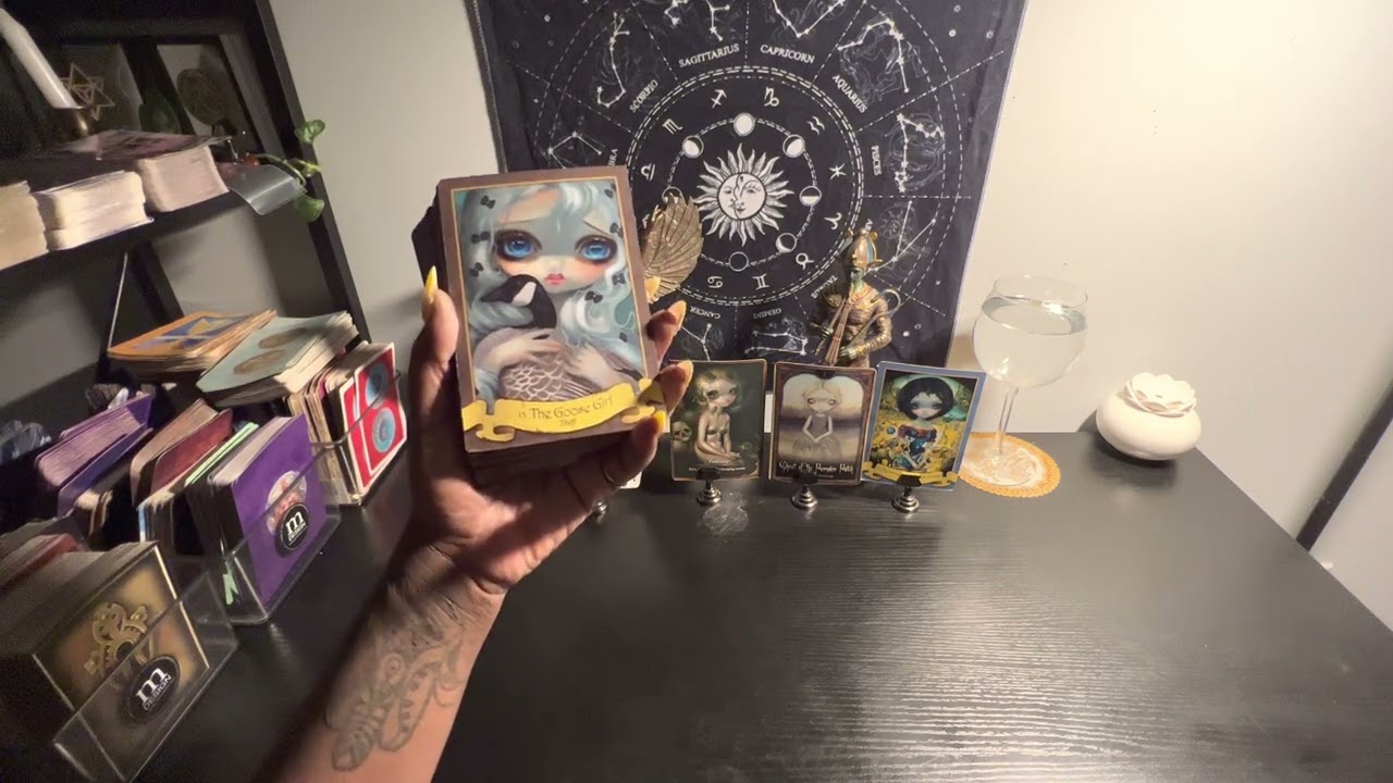 Who’s doing spell work on you this full moon in Aquarius 🤔🤯🪄🧿