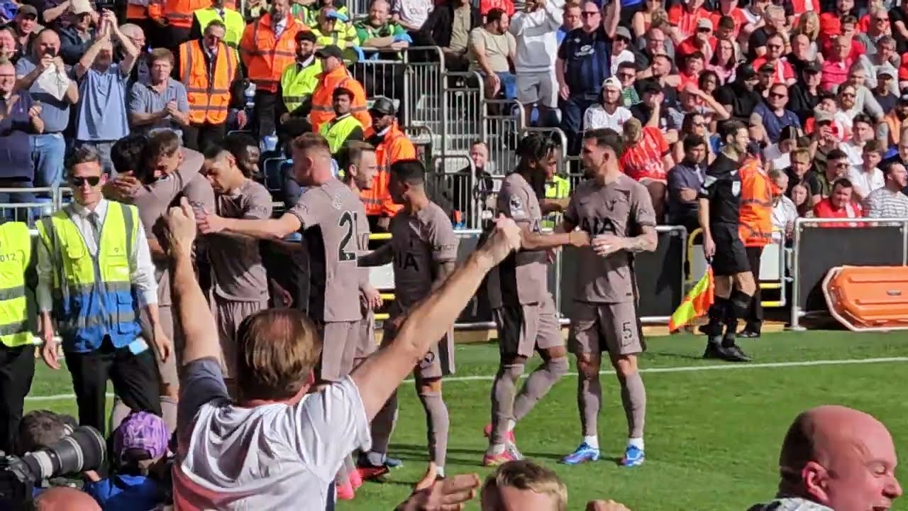 Luton Town 0-1 Tottenham: Micky van de Ven scores as 10-man Spurs