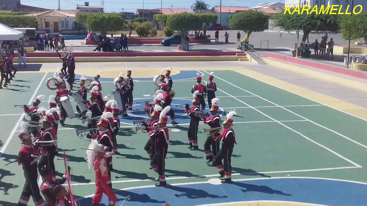 FAMUSBA EM PÉ DE SERRA - BA 2016