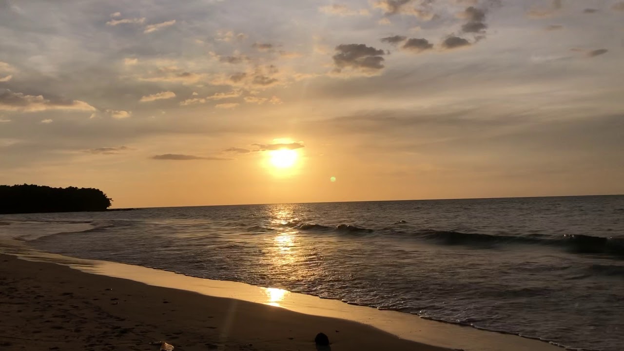 SUNSET AT KOTA KINABALU IN 2020 - YouTube