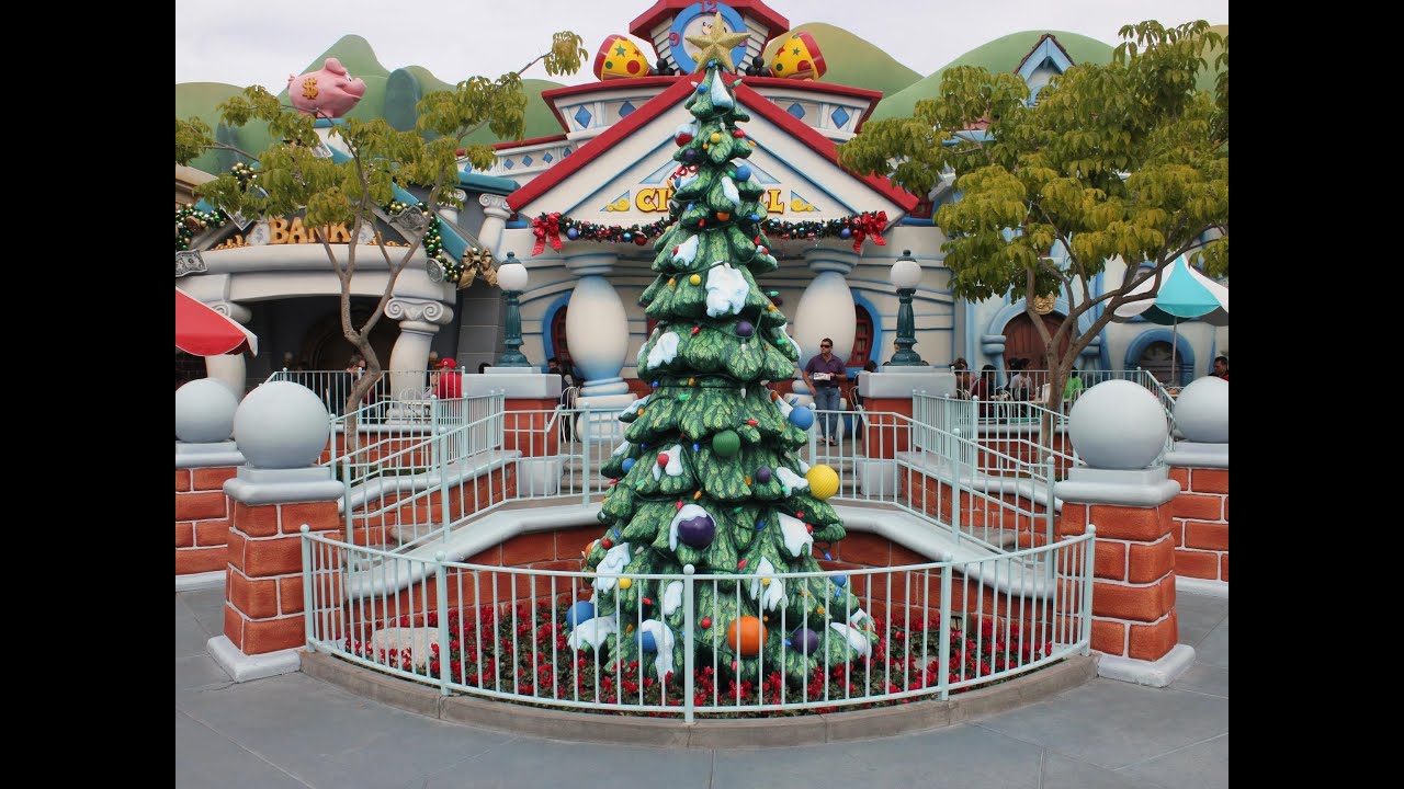 Disneyland ToonTown At Christmas WalkThrough YouTube