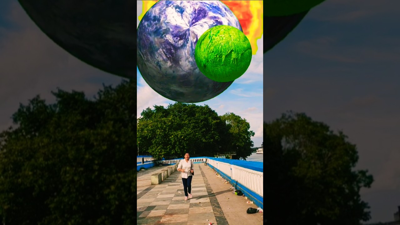 Solar system is clashes to green planet ll planet Falling on Earth  