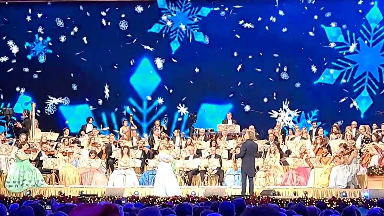 Emma Kok at Chistmas with Andre Rieu 2024 Mecc Maastricht-'Let It Go' from Frozen